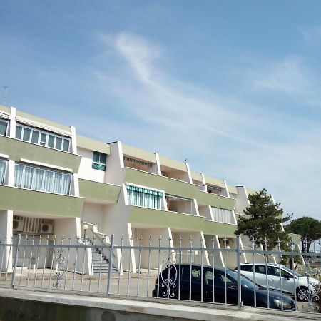Faro 23 Apartment Lido delle Nazioni Bagian luar foto