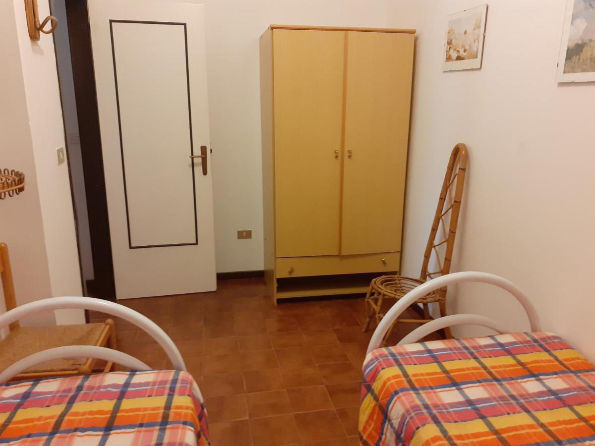 Faro 23 Apartment Lido delle Nazioni Bagian luar foto